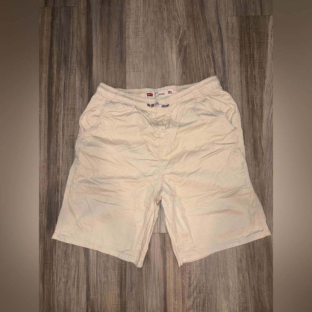 Levi's Youth Tan Flat Front Shorts